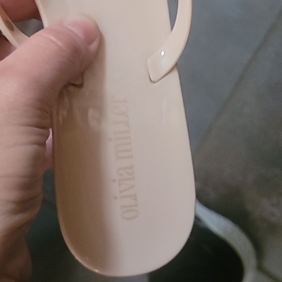 Olivia Miller Studded Jelly Flat Sandal Pink & Gold Size 10 Women's - Picture 6 of 6